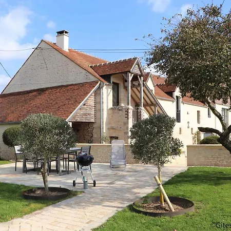 Le Cocon Fleuri : Maison Confortable Avec Jardin - Fr-1-497-181 Feriehus Occagnes